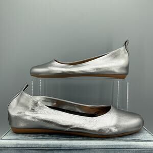 NEW Andre Assous Women’s Nalah Flat Shoes Silver Size 9.5M